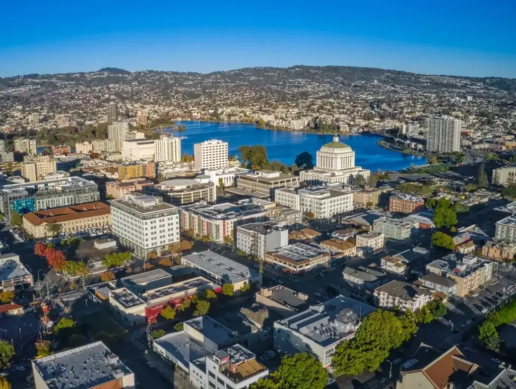 Oakland City View